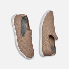 Women's Tree Loungers - Kauri Coffee (White Sole) Allbirds Shoes, Eucalyptus Tree, Most Comfortable Shoes, How To Make Shoes, Walk On, Slide Slipper, Slip Ons, Mens Flip Flop, Womens Shoes Sneakers