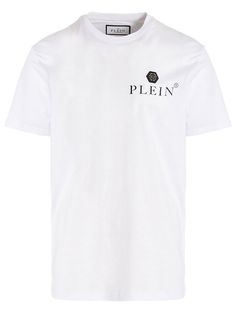 Cotton, crewneck t-shirt with a front logo appliqué, and short sleeves. Composition: 100% cotton Philipp Plein Logo, Man Logo, Philipp Plein, Gorgeous Bags, Engineered Garments, Shop Logo, Logo T Shirt, Luxury Retail, Tshirt Logo