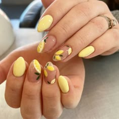 Butter Yellow Nails With Design, Butter Yellow Nails, Yellow Manicure Ideas, Butter Nails, Yellow Nail Ideas, Yellow Manicure, Perfect Summer Nails, Yellow Nail Designs