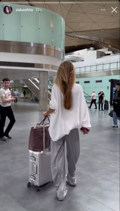 Airport Aesthetic, Airport Fits, Airport Look, Airport Outfits, Mode Boho, Travel Outfits, Looks Chic, 가을 패션, Airport Style