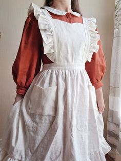 Cottagecore Apron, Victorian Aprons, Apron Cute, Cute Apron, Life Habits, Cottagecore Outfits, Clothing Design Sketches, Country Dresses, Cute Aprons