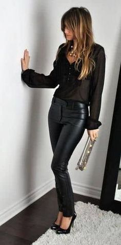 Black Leather Pants Outfit, Holiday Party Outfit Work, Trendy Outfits Edgy, Work Outfits Frauen, Black Silk Shirt, Wear Black Dresses, Pleather Pants, Leather Pants Outfit