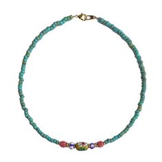 Ketting geregen van turkooise miyuki rocailles kralen met in een midden een roze gouden bloem kraal. All In, Sea Green, The Details, Latest Design, Beautiful Necklaces, Seed Beads, Most Beautiful, Gold Plate, Plating