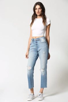 Online Clothing Boutiques, Fleece Shorts, Pleated Pants, High Rise Denim, Trendy Clothes For Women, Clean Cut, Cropped Denim, Printed Pants, Clothing Boutique