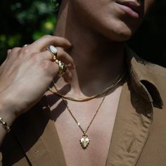 4.1mm. Thicker, bolder and more rounded than the classic Cuban chain. This piece is your statement, standalone or layering chain. Iridescent Gemstone, Peace And Healing, Best Gift Cards, Halo Necklace, Feminine Women, Charm Necklace Silver, Oyster Shells, Do It Again, Cuban Chain