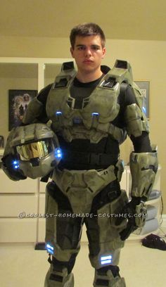 My Halo Costume From Dream to Reality: I am Master Chief!... Robot Armor Suits, Tech Armor Suits, Halo Suits Armors, Mech Bodysuit, Master Chief Cosplay, Robotic Suit Armour, Armadura Cosplay