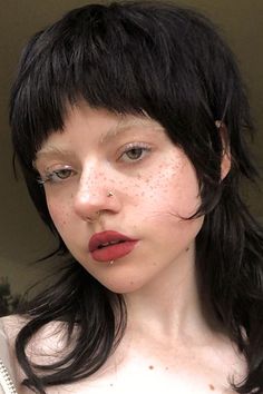 a portrait of a young woman with bleached eyebrows and alternative makeup look Bleach Eyebrows Dark Hair, Dye Eyebrows, Bleached Eyebrows, Blonde Eyebrows, Tinted Brow Gel, Goth Hair, Alternative Makeup, Edgy Hair