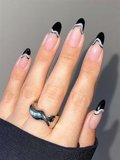 25 Awesome French Tip Nails to try Once French Tips Blue, Black Winter Nails, Classy Black Nails, Black Nails Ideas, Black Silver Nails, Black French Nails, Silver Nail Designs, Blinding Lights, New Years Eve Nails