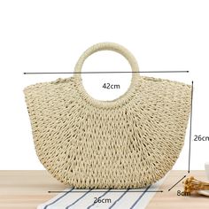 Brand Name: YogodlnsOrigin: CN(Origin)CN: ShandongLining Material: PolyesterMain Material: StrawPlace Of Origin: SHAN DONG ProvincePlace Of Origin: SHAN DONG ProvinceShape: Casual ToteOccasion: VersatileExterior: NONEClosure Type: STRINGDecoration: NONEHardness: HARDGender: WOMENPattern Type: KnittingInterior: Cell Phone PocketStyle: BohemianHandbags: Top Handle Hand BagsStraw Bag: Handmade Bag for WomenWomen Bag: Moon shaped BagSummer Bag: Small Shoulder BagTotes Bags: Weaving Straw Bag Model Off Duty Look, Holiday Handbag, Rattan Handbags, Purse Making, Free Crochet Bag, Woven Bags, Straw Beach Bag, Woven Handbags, Straw Handbags