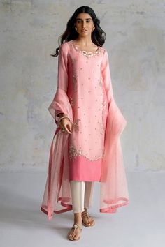 The pink Kameez Trouser Dupatta Pakistani Wedding Dress is a stunning masterpiece in premium Raw Silk fabric. This Pakistani Dress is available Online. Designer Tissue Silk Pink Kurta, Designer Pink Tissue Silk Kurta, Pink Tissue Silk Kurta With Traditional Drape, Pink Silk Hand-embellished Sets, Hand Embellished Pink Silk Set, Pink Hand Embellished Silk Set, Pink Kurta For Eid Reception, Elegant Pink Art Silk Kurta, Pink Embellished Silk Traditional Wear