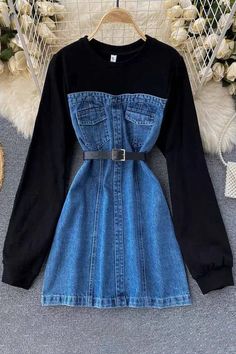 Vestiti In Jeans, Denim Hoodie, Cute Dress Outfits, Women Hoodies, Dress With Belt, Simple Trendy Outfits, Modest Fashion Outfits, Fashion Mode, Jeans Dress