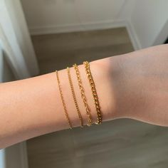 ♡MATERIAL♡ 18k gold PVD coating on stainless steel, this bracelet is anti-tarnish and waterproof, you can wear it 24/7. ♡CHAIN STYLE♡ Style A - 1mm cable chain Style B - 3mm chunky cable chain Style C - 1.7mm curb chain Style D - 3.5mm chunky curb chain ♡LENGTH♡ Choose your desired bracelet length from the drop-down menu. Feel free to message me if you don't see the length you're looking for, and I'll happily customize it for you! ♡SHIPPING♡ - We ship the next business day - Canada: 2-15 busines Trendy 14k Gold Filled Bracelet With Adjustable Chain, Minimalist Gold Plated Cable Chain Bracelet, Everyday Gold-plated Cable Chain Bracelet, Minimalist Adjustable Chunky Chain Bracelet, Trendy Gold Plated Chain Bracelet Tarnish Resistant, Trendy Gold Plated Tarnish Resistant Chain Bracelet, Trendy Gold-plated Tarnish-resistant Chain Bracelet, Trendy Cable Chain Bracelet As A Gift, Dainty Gold Plated Chain Bracelet With Cable Chain