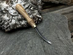 Hand-Forged Small Bent Gouge - Forged Steel Tools Linseed Oil, Forged Steel, Tool Steel, Modern Technology, Ash Wood, Ergonomic Handle, Hand Forged, Wood Handle, Types Of Wood