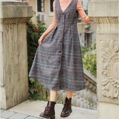 Casual Winter Dresses With Buttons, Winter Button-up Dress With Buttons, Button-up Winter Dresses With Buttons, Casual V-neck Dress With Belt, Winter Workwear Dress With Belt, Sleeveless Plaid Dress With Button Closure, Casual Winter Midi Dress With Buttons, Casual Buttoned Midi Dress For Winter, Casual Button-up Midi Dress For Winter