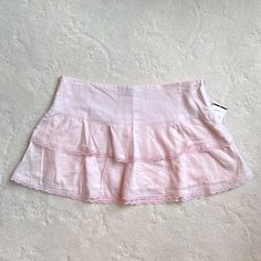 100% Cotton Short Petticoat Skirt, Pink Attire, Poshmark Clothes, Pink Ruffle Skirt, Light Pink Skirt, Skirts Cute, Pink Skirts, Cute Professional Outfits, Ruffle Skirts