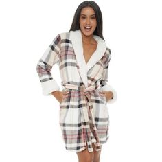 Unwind in this high pile fleece trim robe.  Super comfy, cozy and super soft.   This luxurious house robe features high pile fleece trim around the collar and sleeve cuffs.  Pockets big enough for a smart phone and an inner tie to ensure the robe stays closed while you're active. Plush Robe, Soft Robes, Lounge Robes, Cotton Nightgown, One Piece Clothing, Beige Plaid, Onesie Pajamas, Evening Routine, Fleece Pajamas