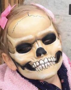 Calavera Face Paint, Pintura Facial Halloween, Easy Skull Face Paint For Kids, Skull Face Paint Tutorial, Skull Candy Face Paint, Monster Face Painting, 31 Days Of Halloween, Face Paint Makeup