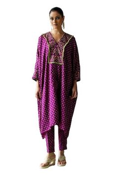 Purple silk kaftan with sequin thread embroidered floral vine motifs and fringe lace on flower pattern base. Comes with cigarette pant. - Aza Fashions Anarkali Kaftan With Floral Embroidery And V-neck, Festive V-neck Kaftan With Floral Embroidery, V-neck Embroidered Kaftan For Navratri, Embroidered V-neck Kaftan For Navratri, Silk Kaftan, Cape Sleeves, Purple Silk, Floral Vine, Pant Set