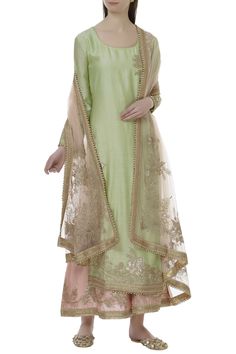 Mint green straight kurta with floral work all over. Comes with pink embroidered palazzo pant and net dupatta.
Components: 3
Neckline: Round
Sleeve Length: Full
Fabric: Chanderi silk
Color: Green, Pink
Dori,Zari,Gota patti
Side slits - Aza Fashions Kurta Set For Women, Floral Work, Palazzo Pant, Straight Kurta, Net Dupatta, Fashion App, Kurta Set, Embroidered Silk, Set For Women