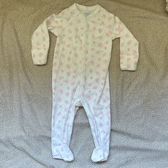 Washed But Never Worn. Whit With Pink Print. Super Soft Fitted White Onesie For Bedtime, Cute White Onesie For Bedtime, Cute White Bedtime Onesie, White Long Sleeve Playwear For Babies, Lauren White, Pink Print, Pink White, Kids Shop, Ralph Lauren