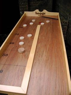 Wooden Games To Make, Fun Games To Make, Eccentric Kitchen, Homemade Board Games, Diy Carnival, Games To Make, Easy Diys