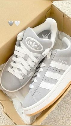 Swag Shoes, Pretty Shoes, Dream Shoes, Adidas Online, Christmas Wishlist