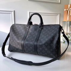 ?? ??45/50/55cm Lv Bags, Chanel 2, Lv Monogram, Urban Outfits, Street Chic, Lv Bag, Sneaker Head, Luxury Lifestyle, Urban Fashion