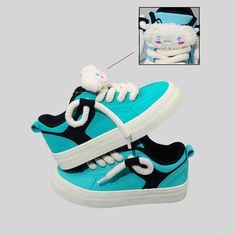 Welcome to Joska Store! Sanrio Style, Y2k Cartoon, Shoes Y2k, Hello Kitty Shoes, Cartoon Fashion, Hello Kitty Characters, Sport Shoes Fashion, Women's Sports, Sanrio Characters