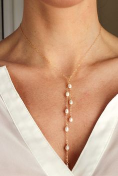 Pearl Tendril Lariat Tie Necklace - Christine Elizabeth Jewelry #14K-Gold-Filled #affordable-bridal-jewelry #beach-wedding-jewelry Bride Pearl Necklace, Classic Pearl Necklace, Elizabeth Jewelry, Tie Necklace, Minimal Jewelry, Necklace Designs, Wire Jewelry, Pearl Jewelry, Dog Tags