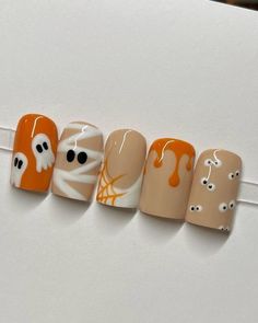 Keep your Halloween nails simple and festive with these easy-to-create designs for 2024! From ghostly whites to eerie blacks, these nails capture the spooky season without overdoing it. 🕷️ Perfect for those who love a subtle nod to Halloween, these designs are both fun and fashionable. Discover more ideas today! #HalloweenNailArt #SpookySeason #SimpleNails Wedding Nails Art, Best Wedding Nails, Las Vegas Nails, Vegas Nails, New Nail Trends, Wedding Nail Art Design, 2023 Nails, Inspiration Nails, Blackest Black