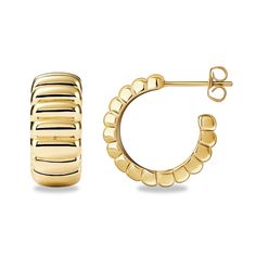 PRICES MAY VARY. Enjoy the perfect balance of style and comfort with our gold hoop earrings. Cute, classic, and weightless enough to pair with your cutest cartilage stack. Each dainty huggie earring's diameter is18.5 mm, 8 mm width, and features sterling silver posts. Always crafted with care, the small hoop earrings pair features a durable finish that's nickel-free, cadmium-free, lead-free, and hypoallergenic. So it's safe for sensitive skin and all-day, everyday wear. These gold chunky earrings are perfect blend of elegance and modernity, ideal for any stylish wardrobe. Its design statement is sleek, cute and unique, making them the perfect jewelry for any outfit, day or night. We carefully package individual items with our gift box. Whether for yourself or a loved one, these earrings ma Gold Chunky Earrings, Chunky Earrings, Stylish Wardrobe, Small Hoop Earrings, Design Statement, Jewelry Earring, Earrings Cute, Hypoallergenic Earrings, Huggie Earrings