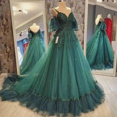 Green Princess Quinceanera Dress For Party, Fitted Sequined Quinceanera Dress With Sweetheart Neckline, Fitted Quinceanera Dress With Sequins And Sweetheart Neckline, Green Sweetheart Neckline Evening Dress For Quinceanera, Fitted Sleeveless Quinceanera Dress For Party, Green Tulle Quinceanera Dress With Sweetheart Neckline, Sequin Dress With Sweetheart Neckline For Quinceanera, Fitted Green Quinceanera Dress For Prom Season, Quinceanera Dresses With Sequins And Sweetheart Neckline