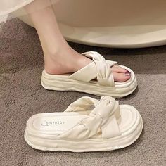 Upper Material: PVC Category: One-Shaped Toe Shape: Round Head Style: Korean Style Sole material: PVC Lining Material: No Lining Soft Luxury, Shoes Green, Slippers Summer, Green Heels, Ladies Sandals, Black Slides, Womens Mary Janes, Sandals Platform, Mary Jane Shoes Womens