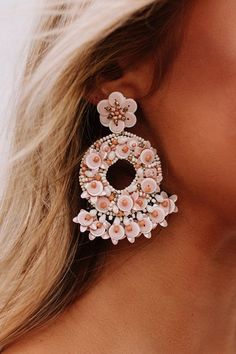 Make a summer statement with our adorable "Tulum For Two" earrings featuring dainty floral beaded detailing on the studs, large hoops, and accent fans! Two Earrings, Fan Fashion, Impressions Online Boutique, Early Spring Outfits, Current Fashion Trends, Petite Outfits, Dress Plus Size, Women Clothing Boutique, Spring Outfits Casual