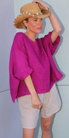 Linen kaftan-style blouse with round neck. 100% Linen One Size Fits Most Made in Italy Linen Kaftan, Kaftan Style, Style Blouse, New Bag, Handbags On Sale, Sales Gifts, Miu Miu, Timeless Fashion, Round Neck