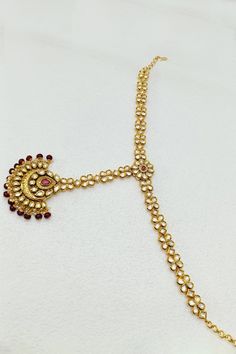 Sheeshphool Kundan Sheeshphool, Silver Pooja Items, Glass Bangles, Silver Toe Rings, Gold Chain With Pendant, Kundan Earrings, Event Details, Face Light, Silver Anklets