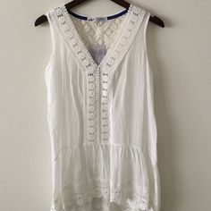 This Gorgeous, White Tank Has An Embroidered V-Neckline. It Would Look Amazing In A Bohemian-Styled Outfit. Boho Tank Top, Floral Print Tunic, Cute Tank Tops, Floral Tank Top, Summer Tank Tops, Striped Tank Top, Pink Tank Top, Lace Tank, Print Tunic