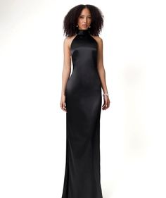 High Neck Elegant Dress, High Neck Dress Black, Gold Black Tie Dress, Black Award Show Dresses, Long Black Casual Dress, Sleek Black Halter Neck Dress, Black Halter Neck Evening Dress For Night Out, Fitted Black Evening Dress With Halter Neck, Black Fitted Halter Neck Evening Dress