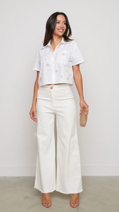 Elevate your casual look with these white wide leg pants. The sleek white hue adds versatility, allowing for easy pairing with both casual tees or dressier tops for a chic ensemble. With their smooth satin finish, these pants offer a perfect balance of style and practicality for any occasion. Features: White Wide Leg Pants 81544 P2-2-2 White Dress Top, White Wide Leg Pants, Jumpsuit And Blazer, Casual Tees, Dressy Tops, Business Outfits, White Pants, Casual Tee, Dress Romper