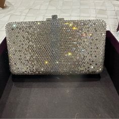 Gorgeous Bag Matches Both Silver And Gold! Great Condition! Can Fit Regular Iphone (Not Max) Judith Leiber Bags, Judith Leiber, Gorgeous Bags, Silver And Gold, Evening Bags, Silver Gold, Bags Designer, Bag Lady, Iphone