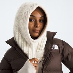 Great for cool days when you want a little extra warmth that's stylish enough to wear with your everyday outfits  The North Face Urban Lifestyle Hood can be worn as a hood or as a scarf. Finland Trip, Scarf Hood, Hood Hat, Winter Streetwear, Hooded Scarf, Knitted Hood, Urban Lifestyle, Fur Hood, Rei Co-op