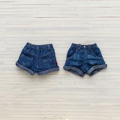 Blue shorts made with denim. It has functional pockets at front and back, belt loops, and rolled legs. Perfectly reproduced miniature pants for dolls. Perfect jeans for summer outfits, but not only! You can pair it with tights for a more autumny/spring look. →Suitable for: Pullip, Blythe, Pure Neemo, Obitsu 26 & 27, Barbie Made to move, and other similar 1/6 scale dolls. Including: shorts *1 →Check also: T-shirt: https://www.etsy.com/listing/753792812 →Colors may vary depending on the monito High Waist Recycled Denim Bottoms With Belt Loops, Blue Recycled Denim Bottoms With Belt Loops, Summer Recycled Denim Bottoms With Belt Loops, Short Leg Denim Jeans, Denim Jeans With Short Legs, Recycled Denim Jean Shorts, Recycled Denim Jean Shorts With Pockets, Recycled Denim Shorts With Pockets, Recycled Denim Cutoff Bottoms With Pockets