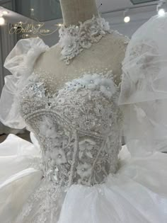 Bella 671 Say Yes To The Dress, Pretty Quinceanera Dresses, Walk Down The Aisle, Pretty Wedding Dresses, Dream Wedding Ideas Dresses, Prom Dress Inspiration, Pretty Prom Dresses, Fairytale Dress, Stunning Gowns