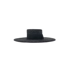 The emblematic Pra Pra or Cordovez hat has been around for centuries. Also famously known as the Boater Hat this Masterpiece was classically used with shorter brims, we have updated with an extra large brim and black color for a modern style. --- El emblemático sombrero Pra Pra o Cordovez existe desde hace siglos. También conocido como el sombrero de navegante, esta obra maestra era un sombrero de un ala mas corta, la hemos actualizado con una ala grande y color negro para los estilos modernos. Black Straw Hat, Boater Hat, Color Making, Style Statement, Straw Hat, Floppy Hat, Contemporary Style, Modern Style, Black Color