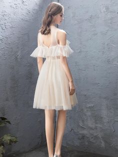 Tulle Dress For Banquet, Short Sleeve Tulle Dress For Banquets, Short Sleeve Tulle Dress For Prom Season, Short Sleeve Tulle Bridesmaid Dresses, White A-line Dress With Tulle Skirt, Fitted Tulle Skirt Bridesmaid Dresses, Fitted Bridesmaid Dresses With Tulle Skirt, Sheer A-line Prom Dress, Fitted Tulle Dress With Short Sleeves