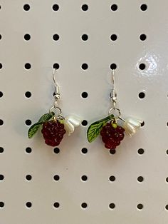 Raspberry dangle earrings with flower and leaf * These earrings make a perfect gift for friends or loved ones or even yourself!  All of my jewelry is hand made and packaged with care and comes with extra gifts inside!  Orders are shipped very quickly!  :) Berry Colored Fruit Design Earrings For Gift, Berry-colored Fruit Design Earrings For Gift, Handmade Berry Earrings For Gift, Handmade Berry Colored Earrings For Gift, Silver Jewelry Earrings, Feb 7, For Friends, My Jewellery, Jewelry Earrings Dangle