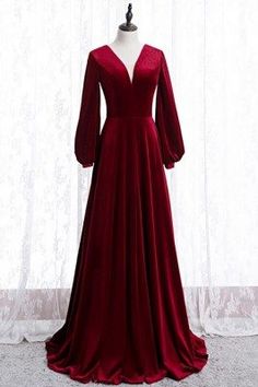 Velvet One Piece Dresses, Long Velvet Dress, डिजाइनर कपड़े, Prom Dress Burgundy, Velvet Dress Long, Red Long Sleeve Dress, Long Sleeve Velvet Dress, Velvet Prom Dress, Soiree Dress