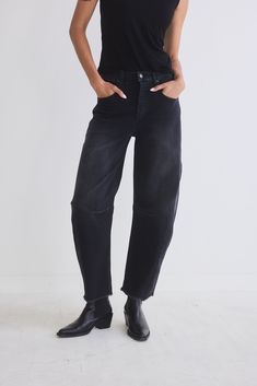 An iconic pair of wide leg pants. Perfectly comfortable and style-forward, the Fearless Wide Leg Denim Pants will become your new, everyday jeans Wide Leg Denim Pants, Everyday Jeans, Blazer Cardigan, Leg Belt, Indigo Colour, Oversized Tunic, Jeans Wide, Boots Casual, Oversized Blouse