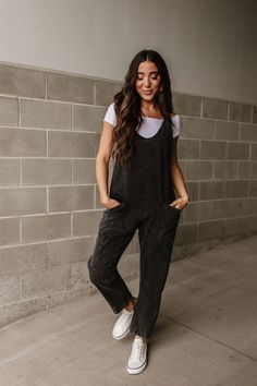 Be the hottest trendsetter around in the Owen Jumpsuit! Featuring a relaxed fit, adjustable shoulder straps and front patch pockets, this soft-washed denim one-piece will keep you stylish and comfortable all day long. With a V-neckline and straight leg, this jumpsuit is perfect for any casual day out! So go ahead, let loose and make a statement! V-neckline Adjustable shoulder straps Front patch pockets Soft washed denim Relaxed fit Straight leg   See Lily's sizing HERE, she is wearing size Small See Margie's sizing HERE, she is wearing size Large Washed Denim, Go Ahead, Denim Wash, Trend Setter, Shoulder Straps, Patch Pocket, Plus Size Fashion, Straight Leg, Jumpsuit