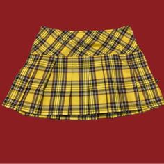 Royal Bones Plaid Pleated Mini Skirt Never Worn/New With Tags Waist 18“ Flat Across Yellow Mini Skirt For School, Y2k Style Yellow Summer Bottoms, Yellow Y2k Style Summer Bottoms, Yellow School Skirt For Spring, Yellow Fitted Mini Skort, Yellow Pleated School Skirt, Fitted Yellow Mini Skirt Skort, Yellow Pleated Skirt For School, Casual Fitted Yellow Mini Skirt